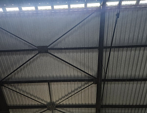 Výměna střešní krytiny na skladové hale